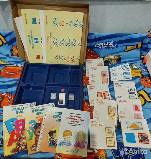 Новая Музыкальная говорящая азбука Знаток - набор