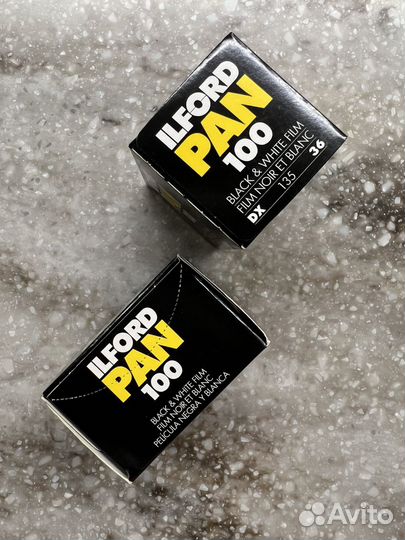 2шт просроченая фотопленка Ilford Pan 100