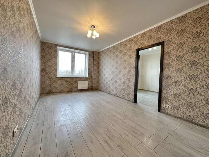 2-к. квартира, 57 м², 6/12 эт.