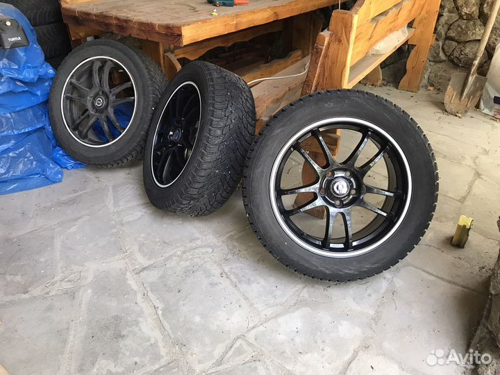 R17 Nokian Tyres Hakkapeliitta R3 225/50, PCD 5x108 DIA 63