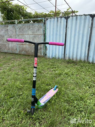 Трюковой самокат mongoose rise 100 pro