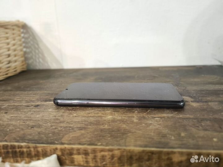 Xiaomi Mi 9 SE, 6/64 ГБ