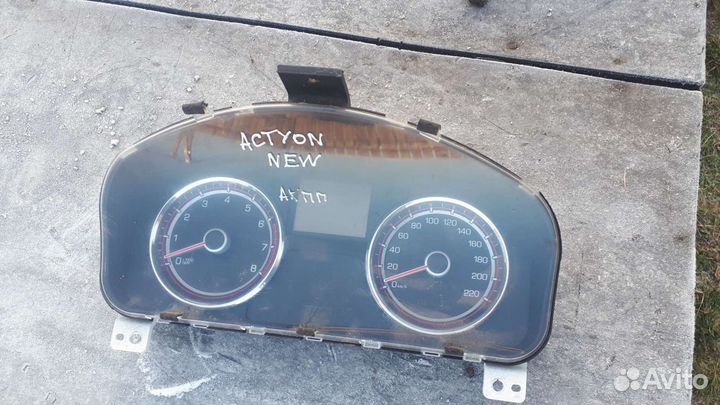 Ssang yong actyon new Панель приборов
