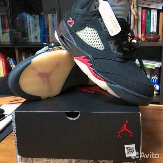 Новые Оригинал Nike jordan 5 gore tex off noir