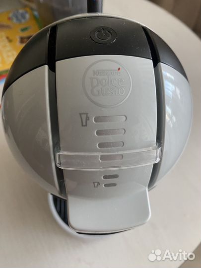 Капсульная кофемашина dolce gusto