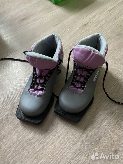 Лыжные ботинки 32 размер