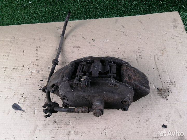 Суппорт передний левый Mercedes-Benz M-Class W163