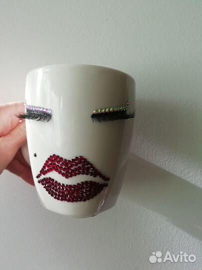 Кружка со стразами