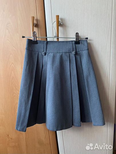 Школьная форма на девочку. Пакетом - 1500