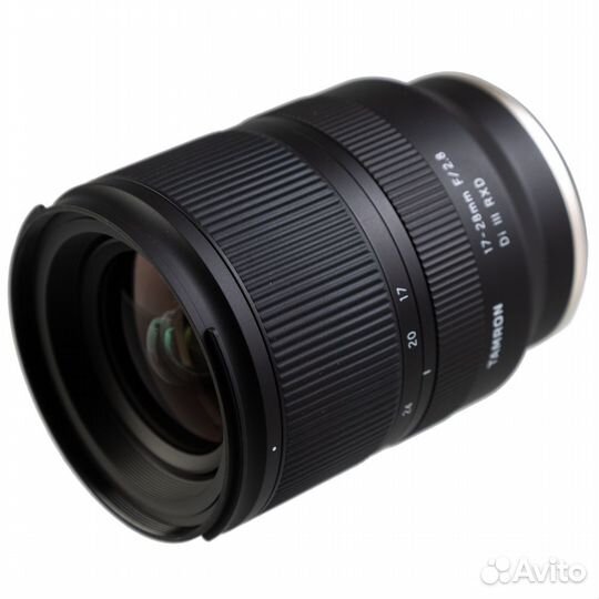 Объектив Tamron 17-28mm f/2.8 Di III RXD Sony FE