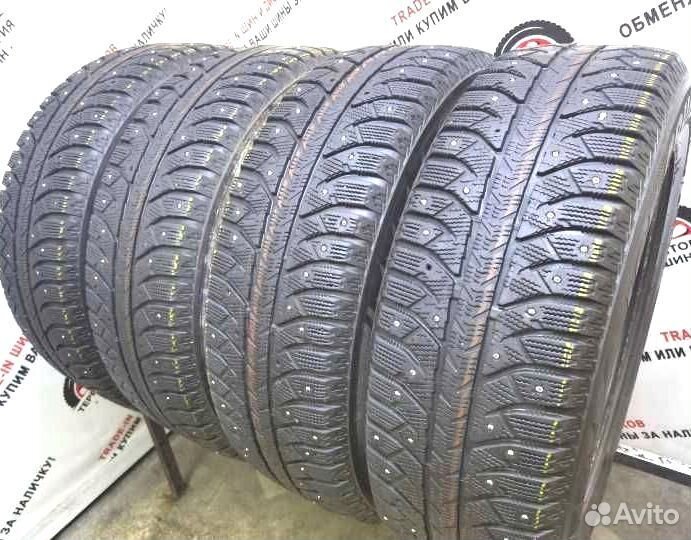 Bridgestone Blizzak Spike-01 225/65 R17 106R