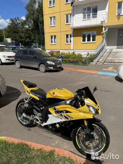 Yamaha yzf R6