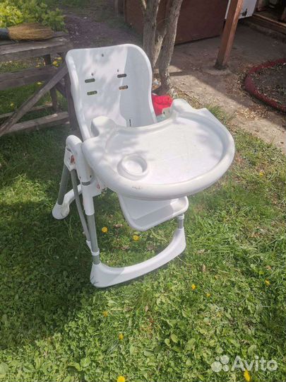 Детский стульчик для кормления