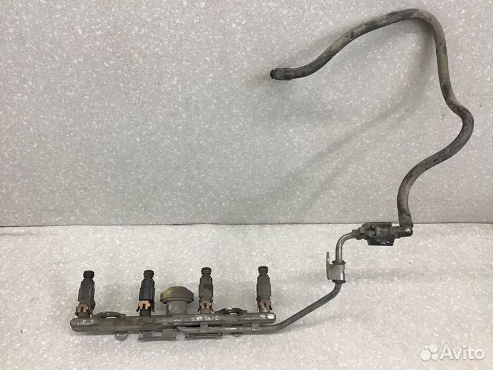 Рейка топливная (рампа) Honda Jazz 2002-2008