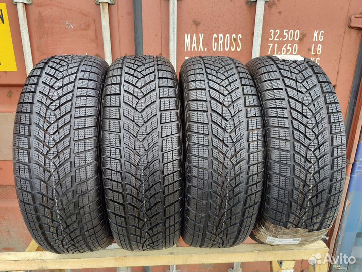 Goodyear UltraGrip Ice SUV Gen-1 235/60 R18 107T