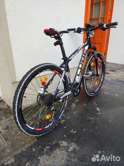 Велосипед Cube Attention