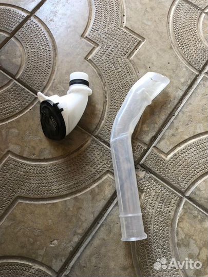 Горловина бачка омывателя Тойота Камри v70