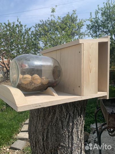 Кормушка для белок