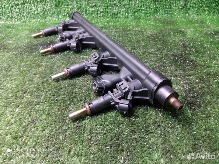 Форсунка инжекторная электрическая Peugeot 308 (2