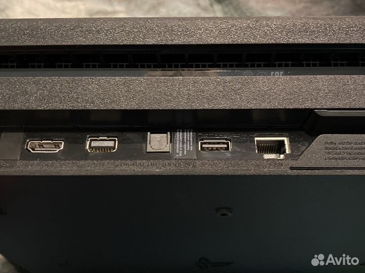 Sony PS4 pro 1tb 7208B