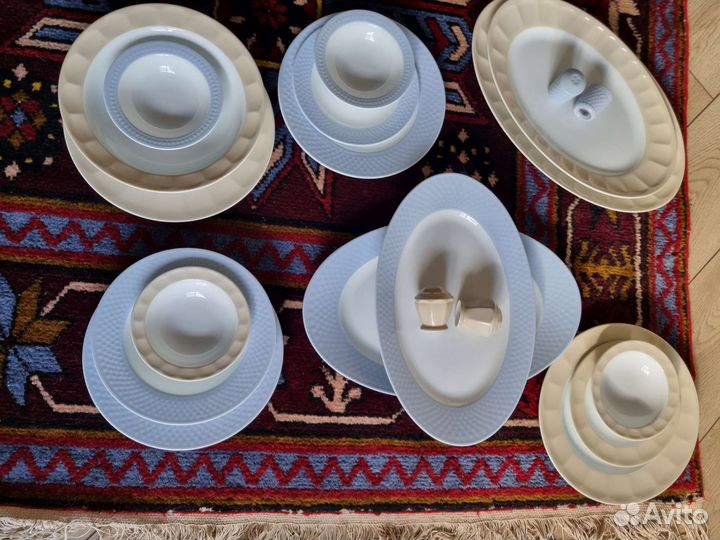 Столовый сервиз на 6 персон,фарфор