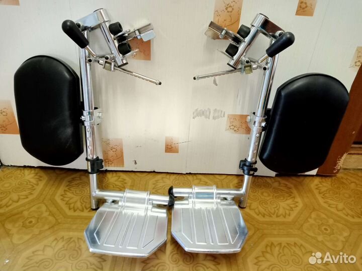 Подножки регулируемые для инвалидной коляски