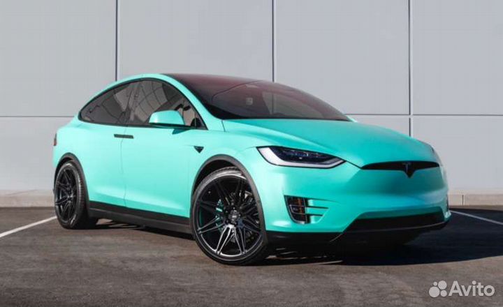 Кованые диски R22 на Tesla Model X ADV.1