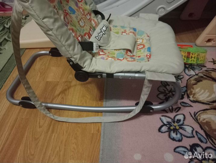 Шезлонг детский babyton