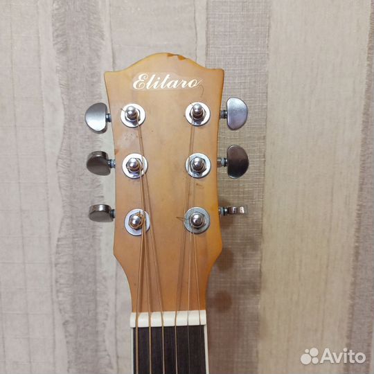Акустическая гитара elitaro