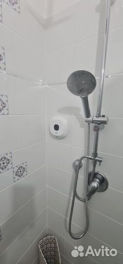 Сенсорный автоматический дозатор мыла