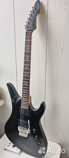 Электрогитара