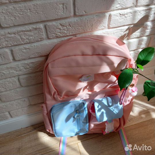 Школьный рюкзак