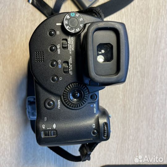 Фотоаппарат sony DSC-R1