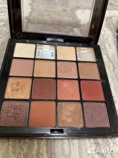 Палитра теней NYX