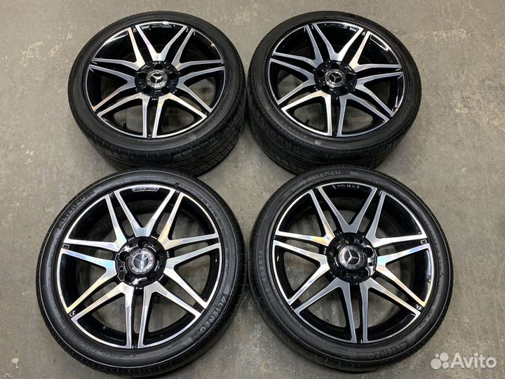 Оригинал разноширокие Mercedes AMG R18 w204