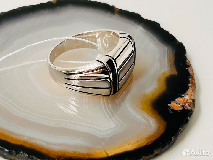 Серебряный перстень
