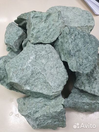 Камень банный жадеит колотый