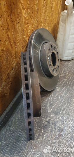 Диски тормозные Фольксваген Тауран