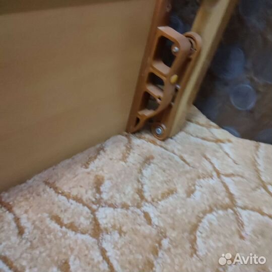 Кроватка детская с маятником Гандылян