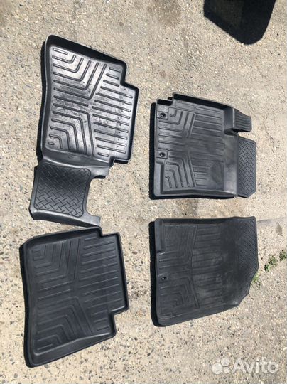 Резиновые коврики Kia Rio 3