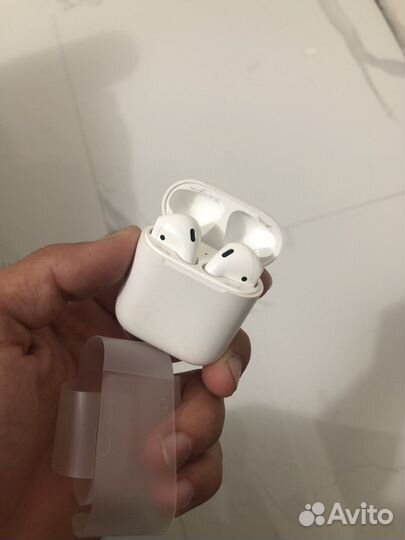 Airpods 2