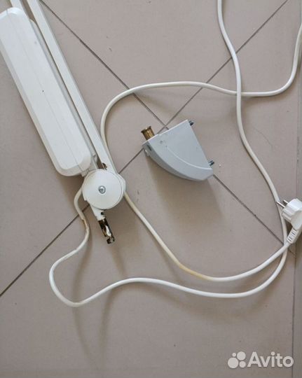 Лампа лупа Waldmann для косметолога