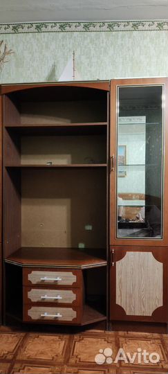 Стенка в гостиную