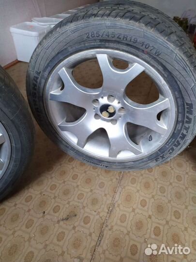 Marshal Matrac X3 KL17 285/45 R19 и 255/50 R19