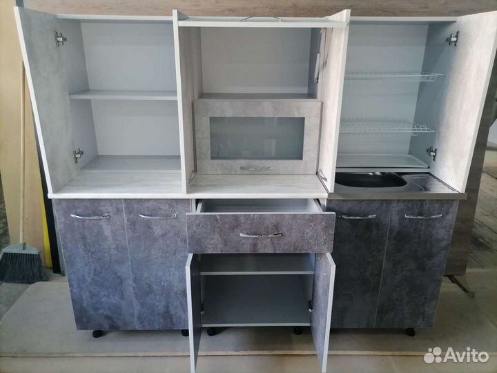 Кухонный гарнитур