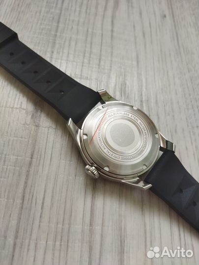 200м Cali ретро дайвер