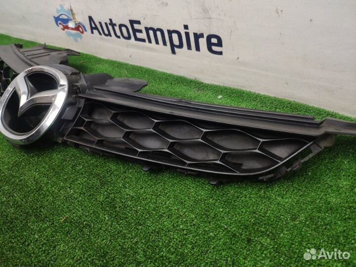 Решетка радиатора Mazda Cx-7 ER 2011
