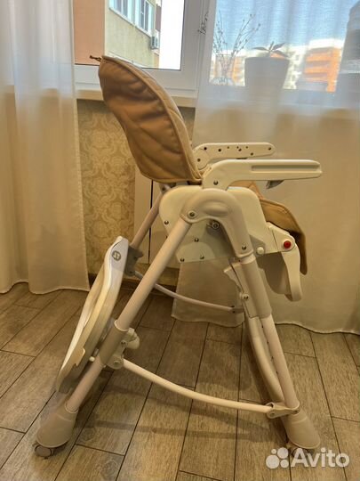 Стульчик для кормления happy baby