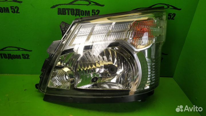 Фара левая hino 300 E4