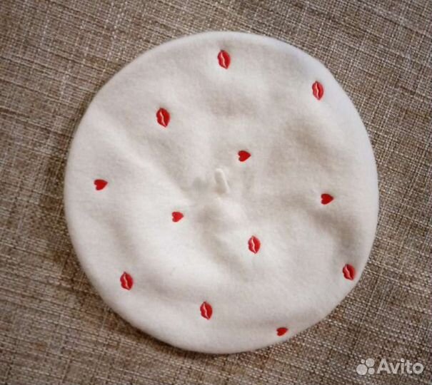 Берет женский